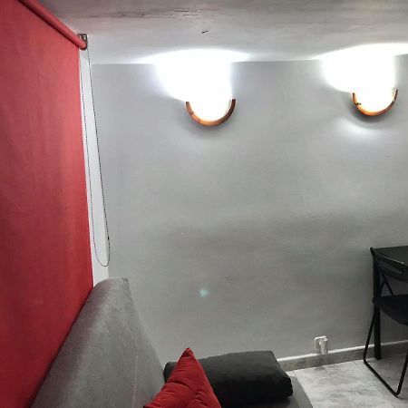 Agradable Apartamento En Zona Malasana Madrid Lägenhet Exteriör bild
