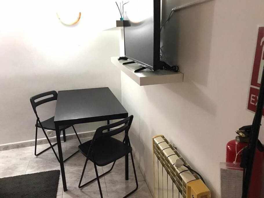 Agradable Apartamento En Zona Malasana Madrid Lägenhet Exteriör bild